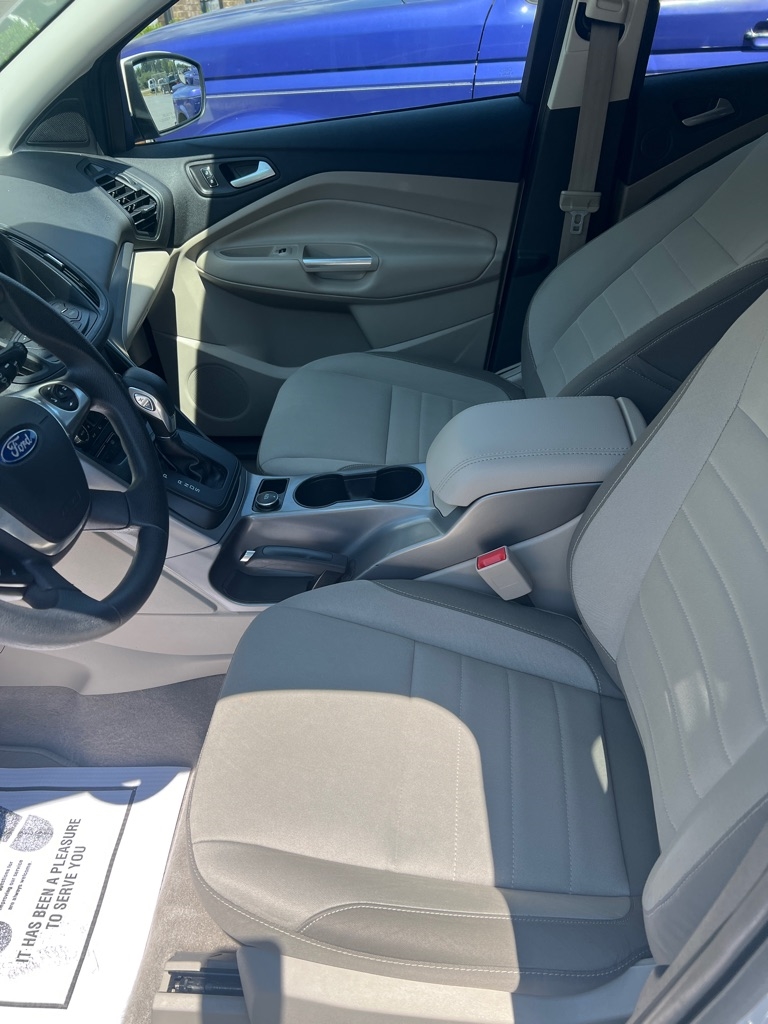 Ford Escape SE FWD 2016