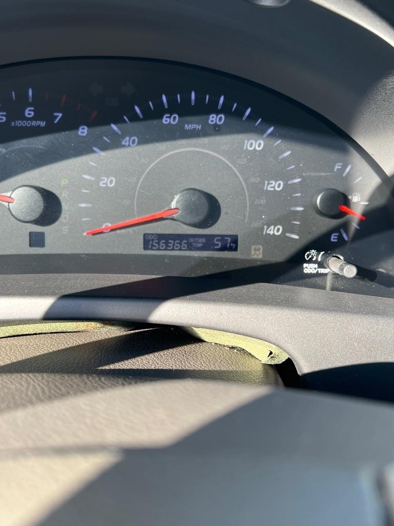 Toyota Camry Base 6-Spd AT 2011