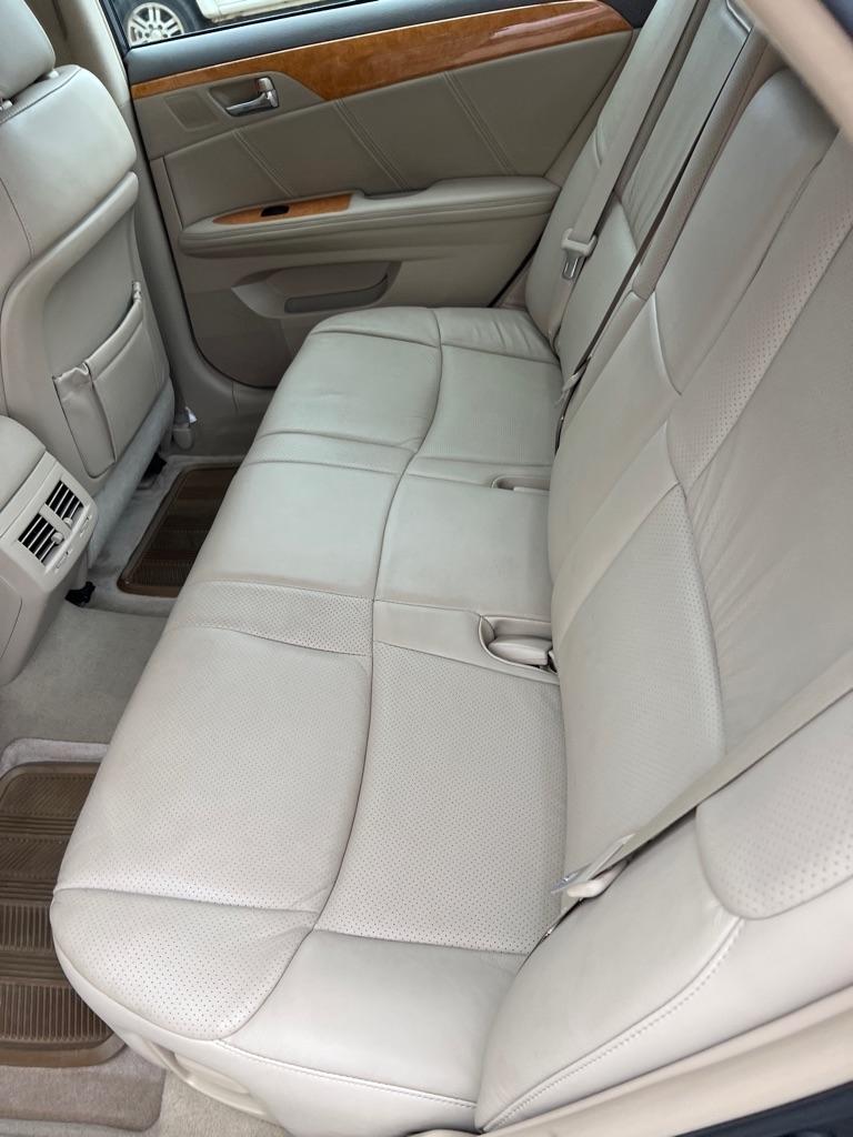 Toyota Avalon XL 2007