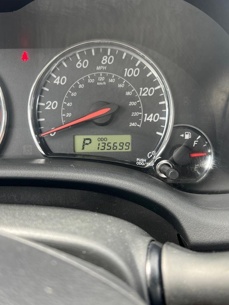 Toyota Corolla L 5-Speed MT 2012