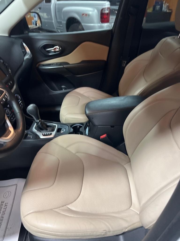 Jeep Cherokee Limited 4WD 2015