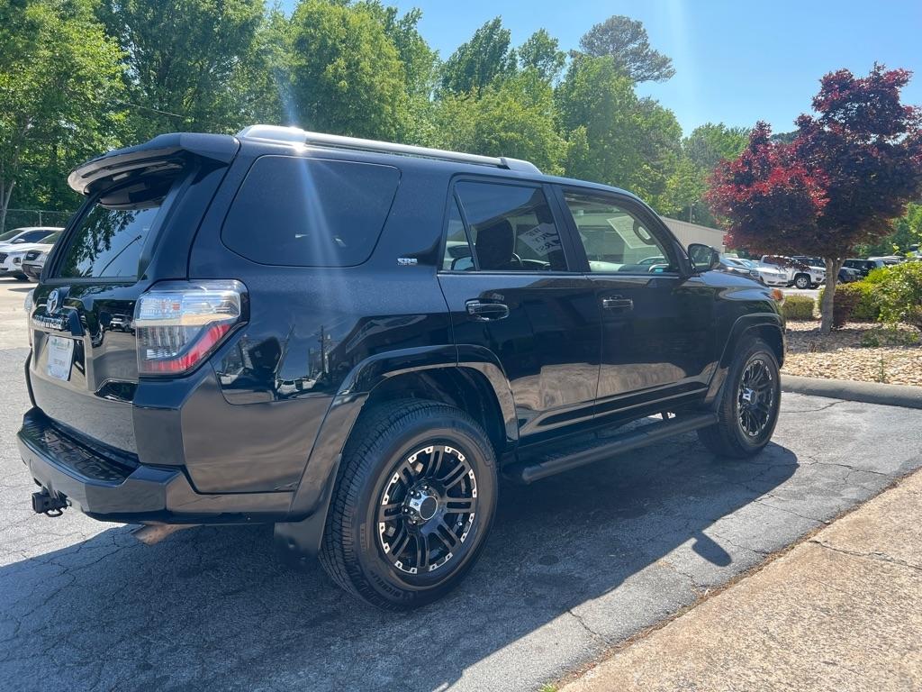 Toyota 4Runner SR5 2WD 2015