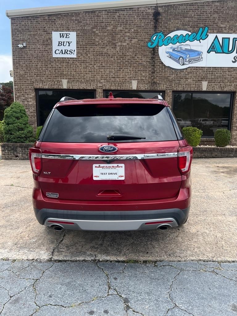 Ford Explorer XLT FWD 2017