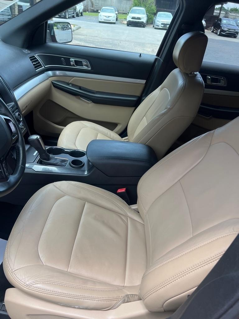 Ford Explorer XLT FWD 2017