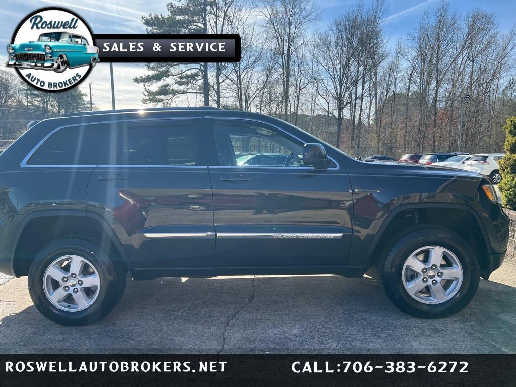 2011 Jeep Grand Cherokee Laredo 4WD's photo