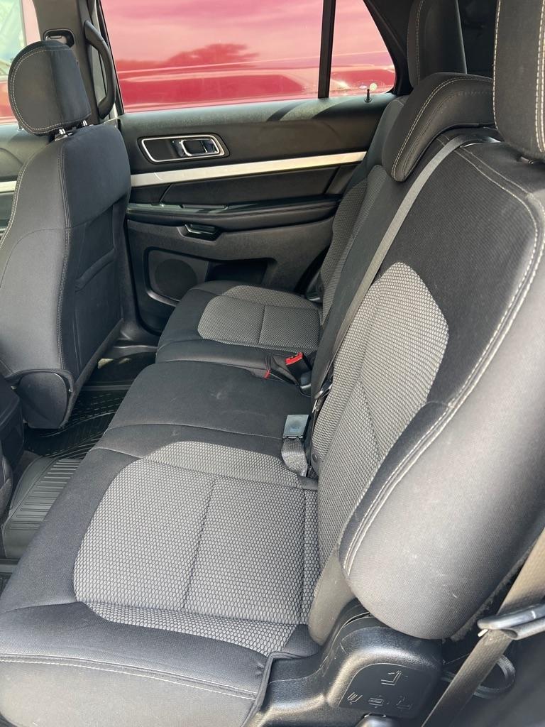 Ford Explorer XLT 4WD 2017