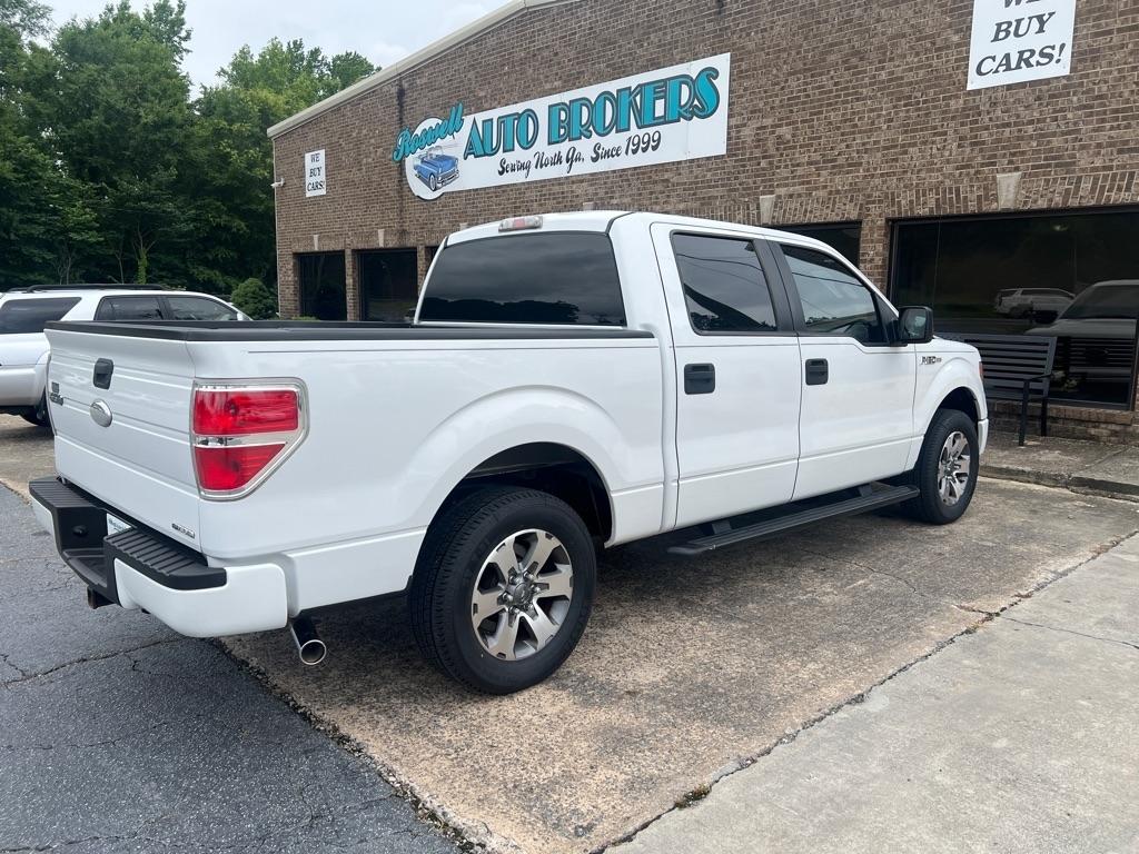 Ford F-150 XL SuperCrew 5.5-ft. Bed 2WD 2011