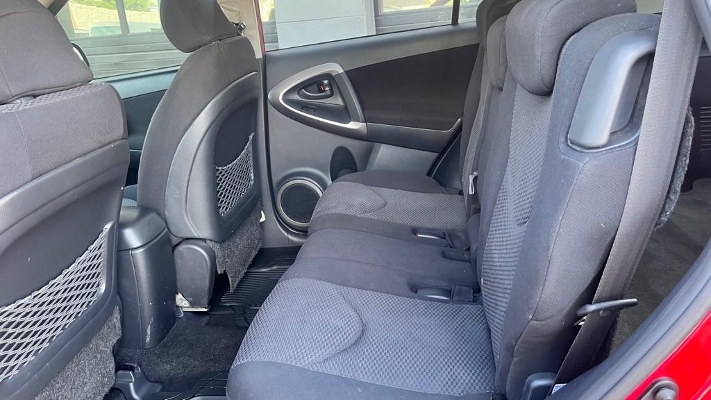 Toyota RAV4 Sport I4 2WD 2007