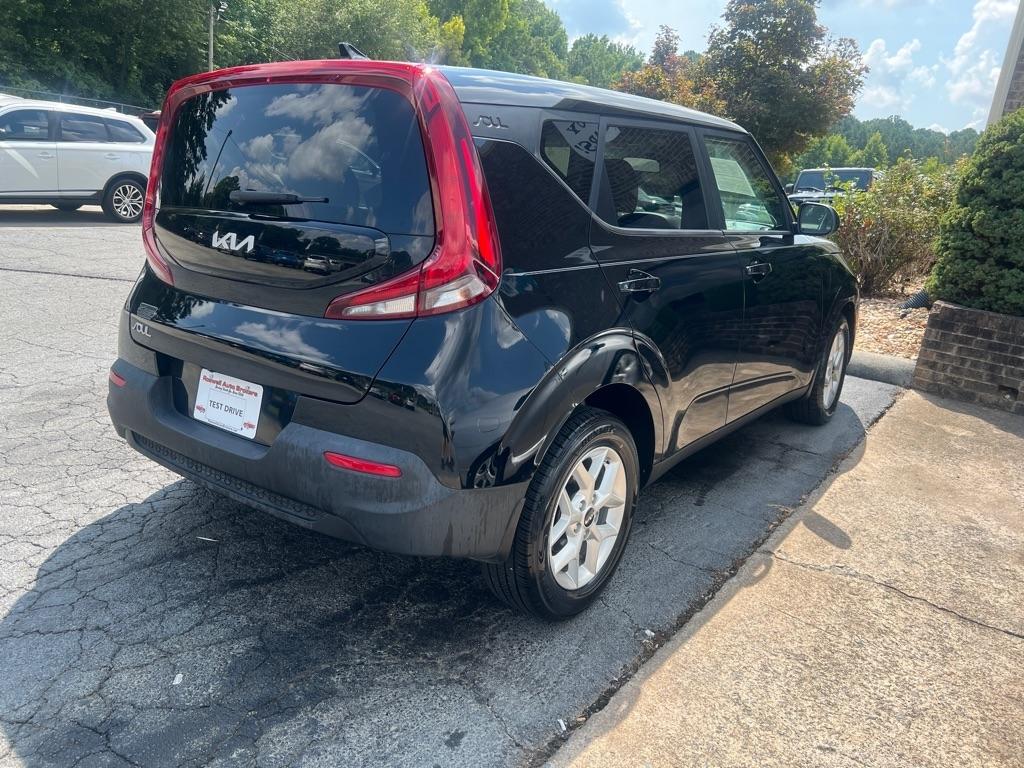 Kia Soul LX CVT 2022