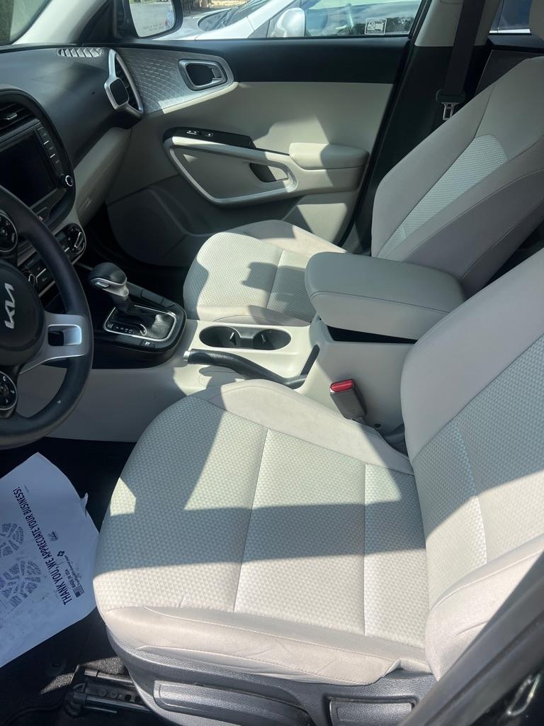 Kia Soul LX CVT 2022