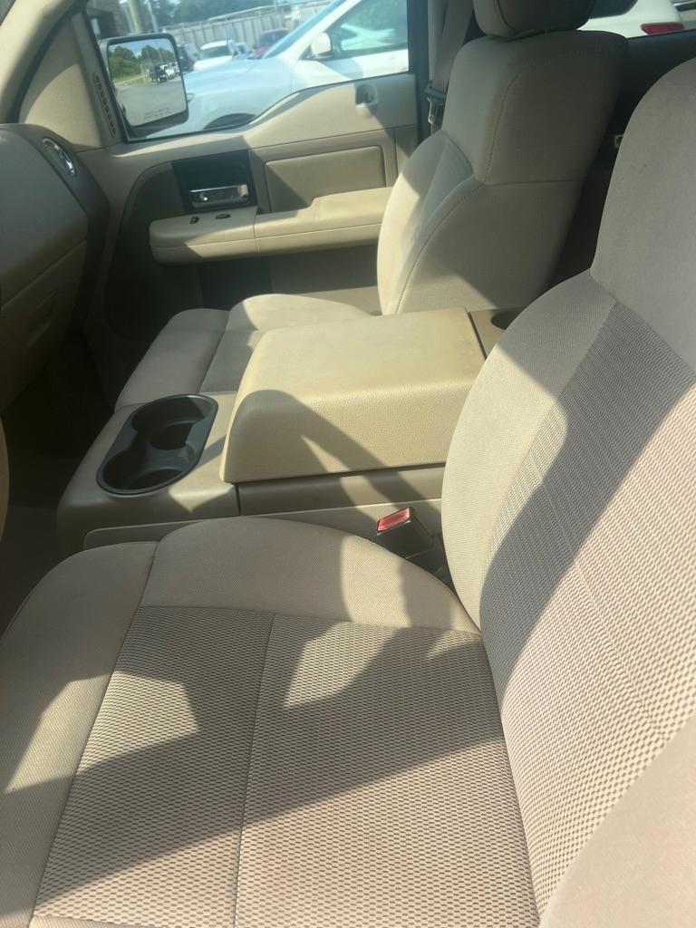 Ford F-150 XLT SuperCrew 2WD 2004