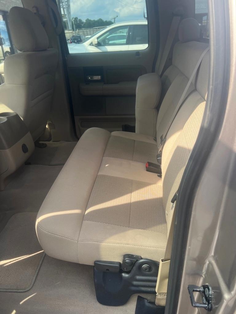 Ford F-150 XLT SuperCrew 2WD 2004
