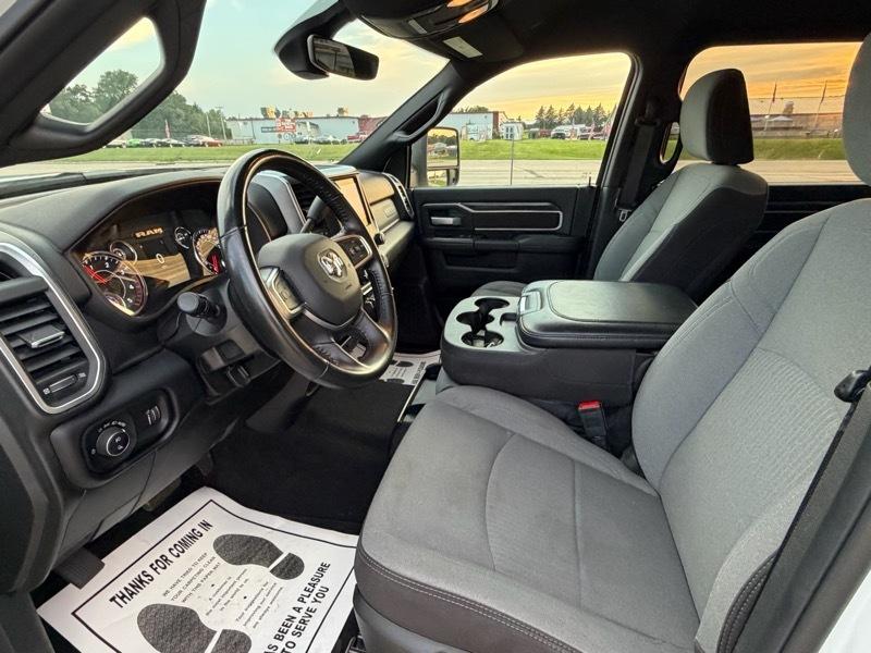 RAM 2500 4WD Crew Cab 149" Big Horn 2024