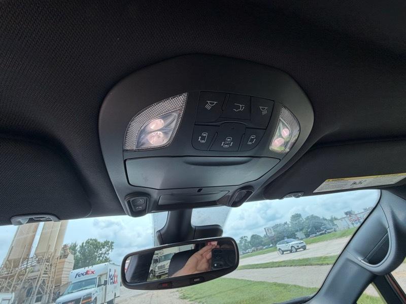 Chrysler Pacifica Limited 2025
