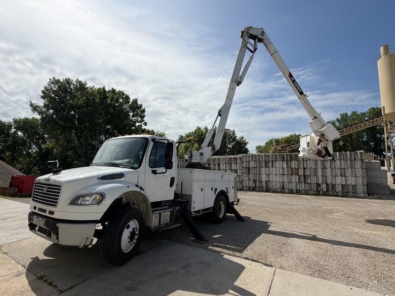 Freightliner M2  2014
