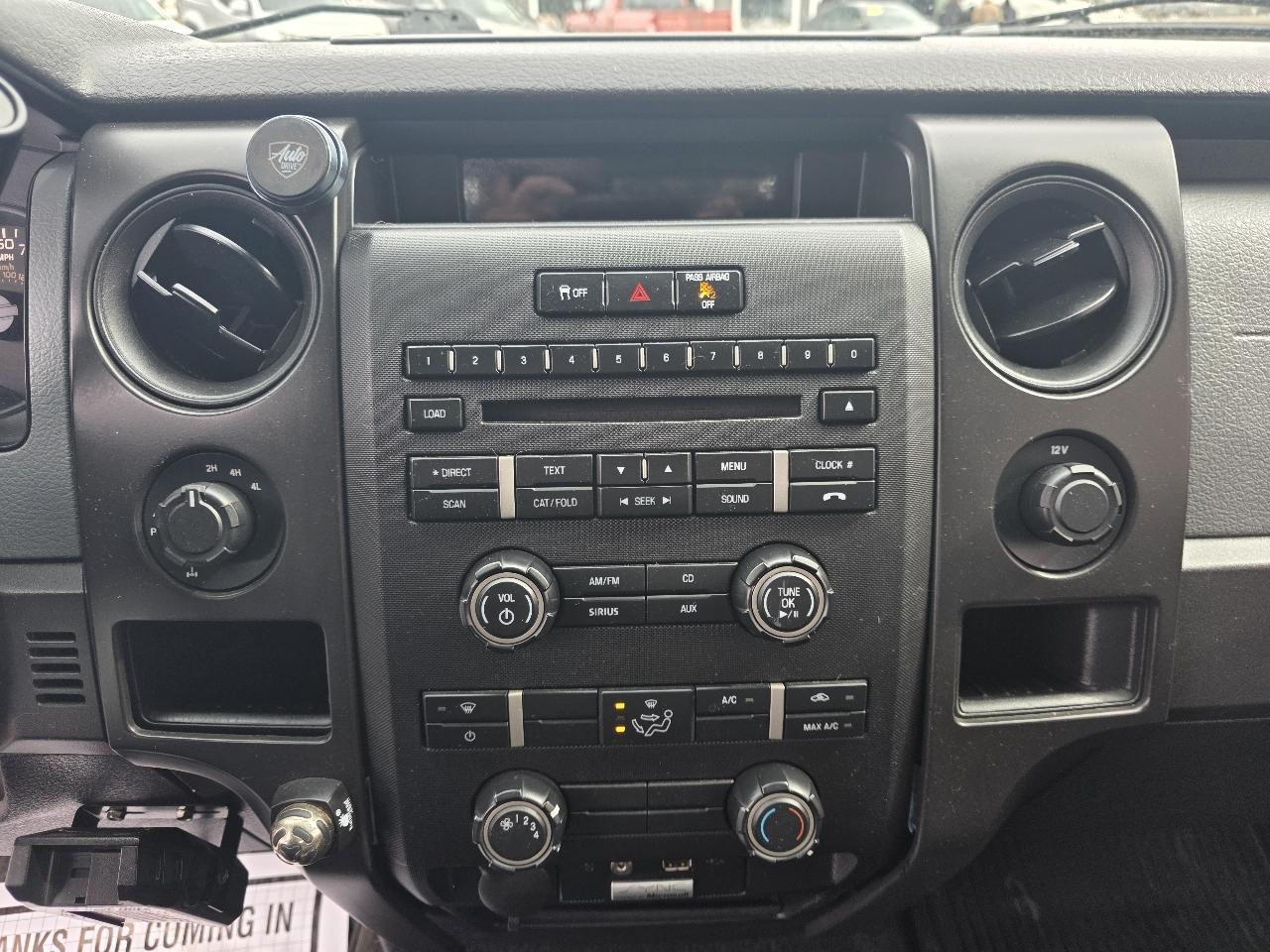 Ford F-150 4WD SuperCab 145" STX 2014