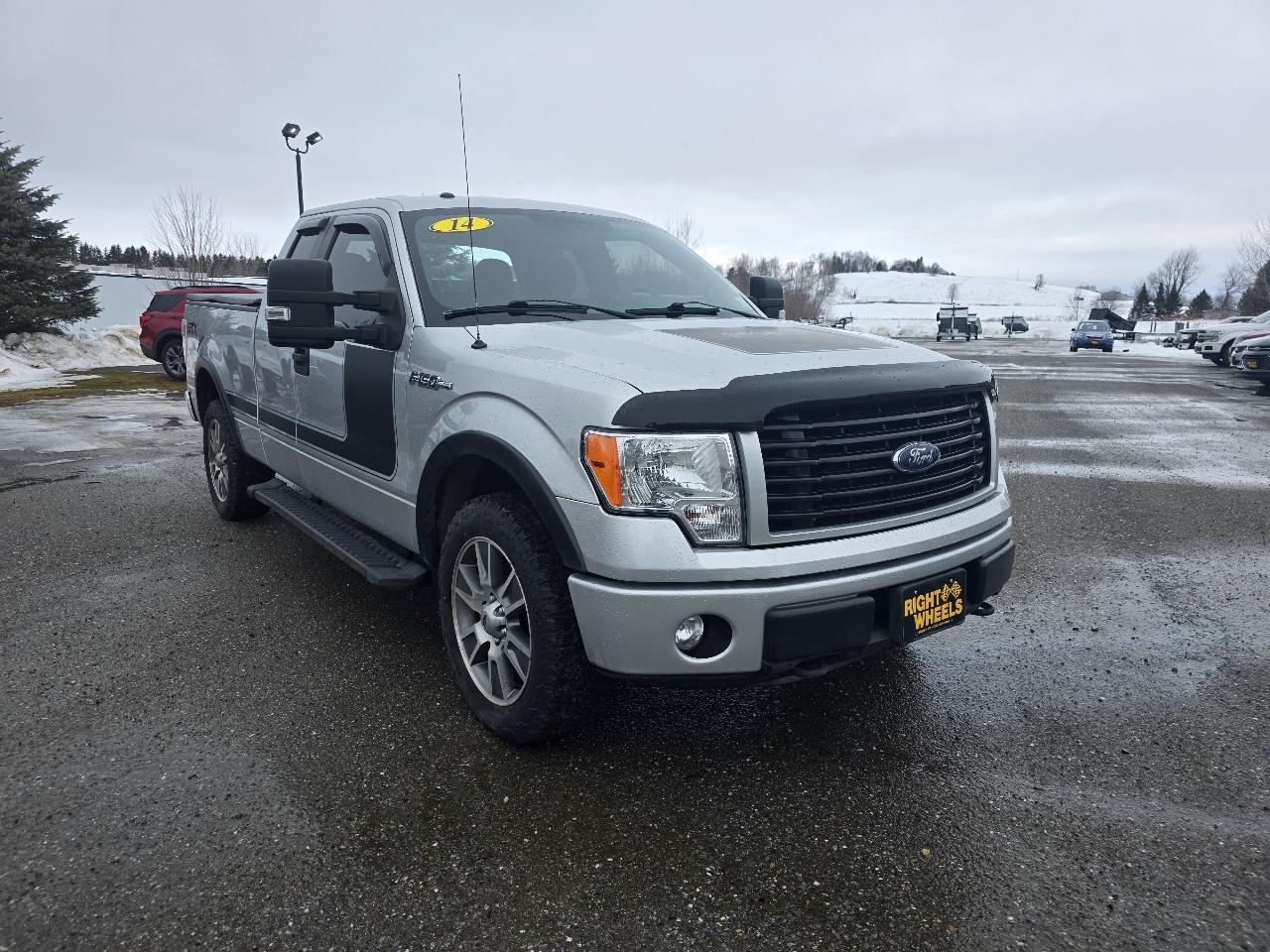 Ford F-150 4WD SuperCab 145" STX 2014