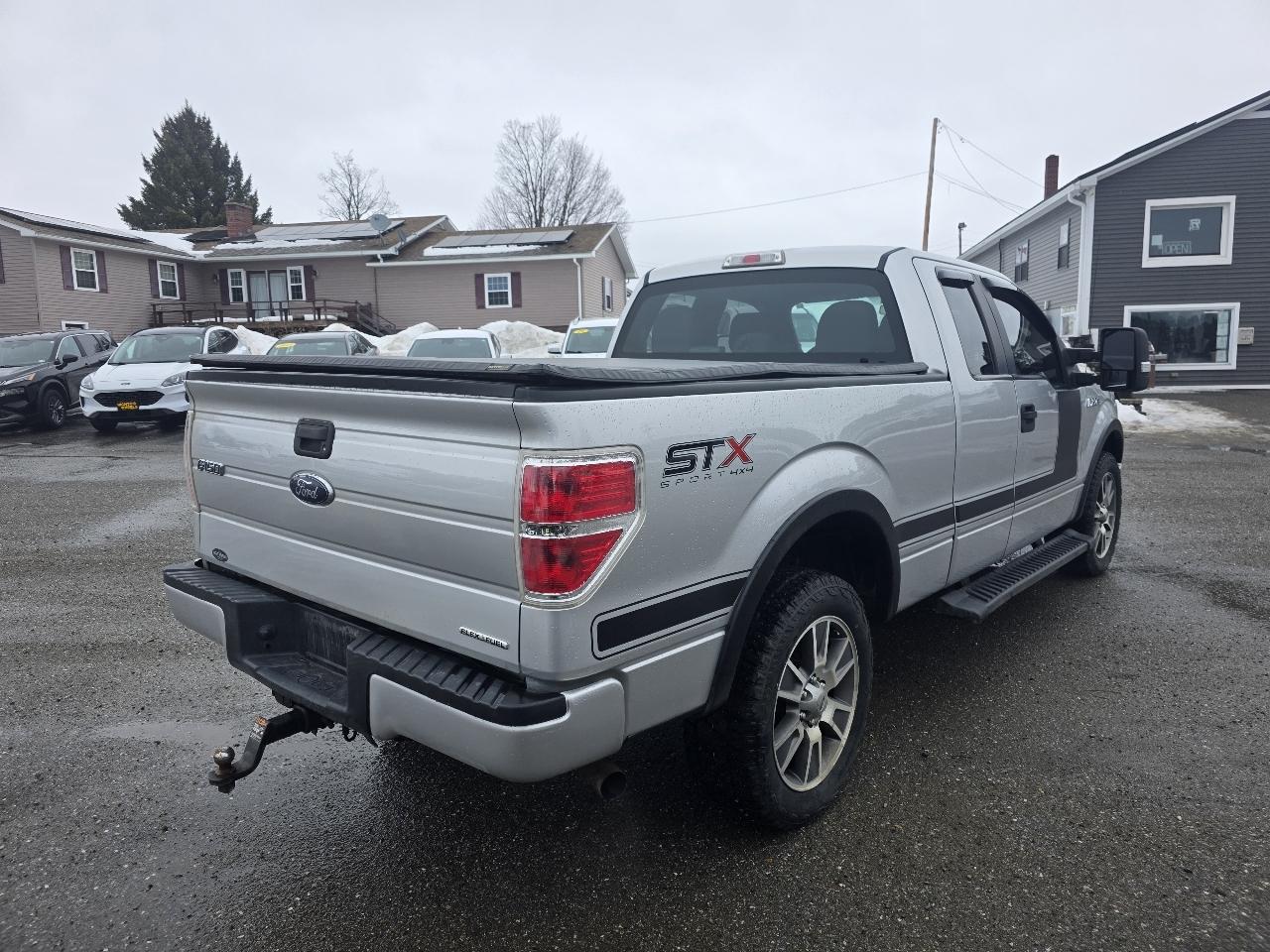 Ford F-150 4WD SuperCab 145" STX 2014