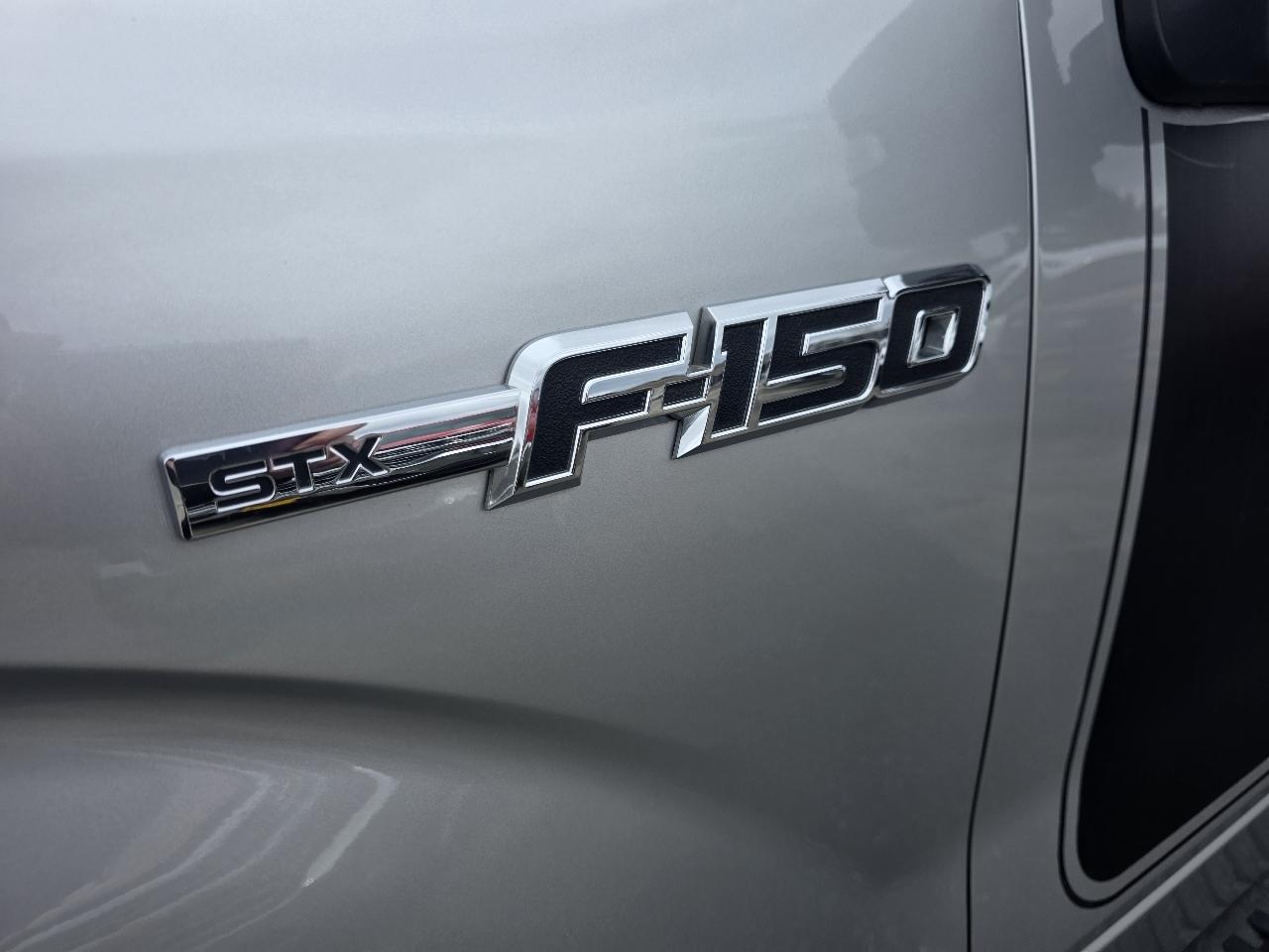 Ford F-150 4WD SuperCab 145" STX 2014