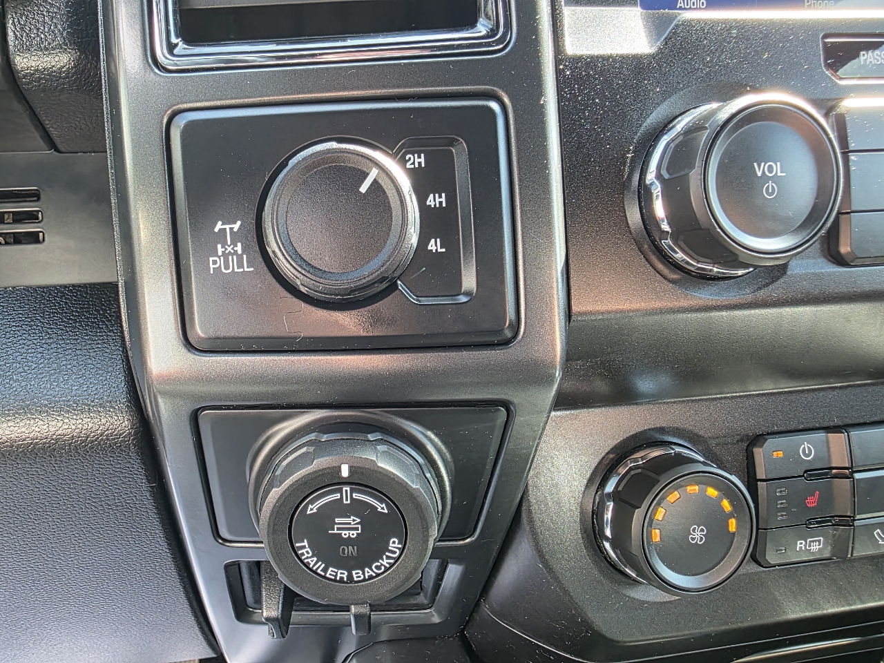 Ford F-150 XLT SuperCrew 6.5-ft. Bed 4WD 2020