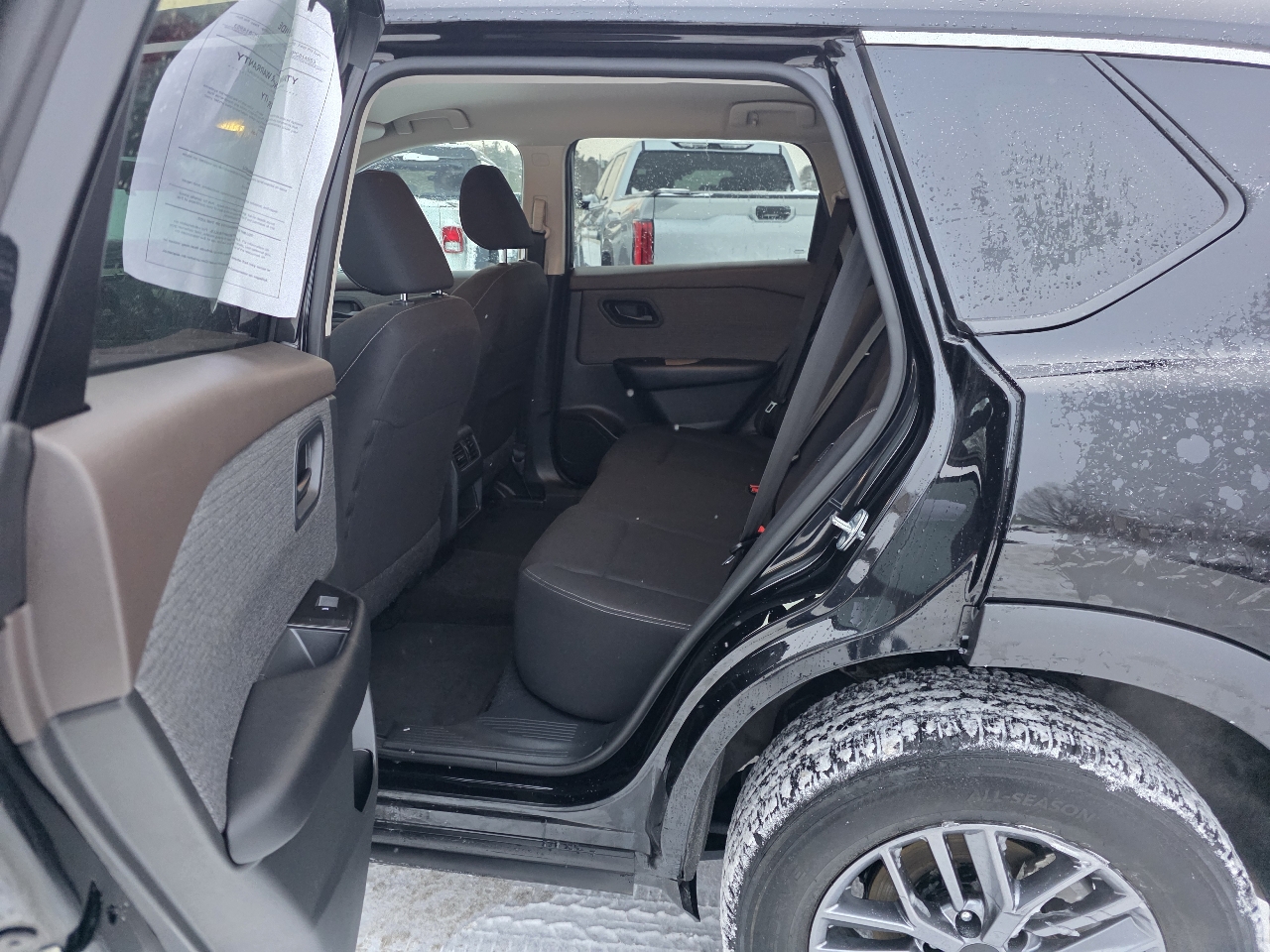 Nissan Rogue S AWD 2023