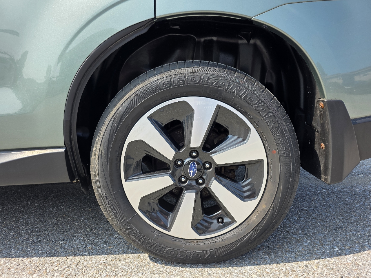 Subaru Forester 2.5i Premium PZEV CVT 2017 Subaru Forester 2.5i Premium PZEV CVT 2017