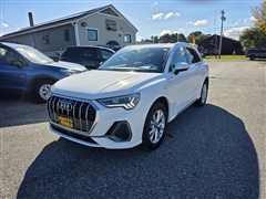 2023 Audi Q3  2023 Audi Q3