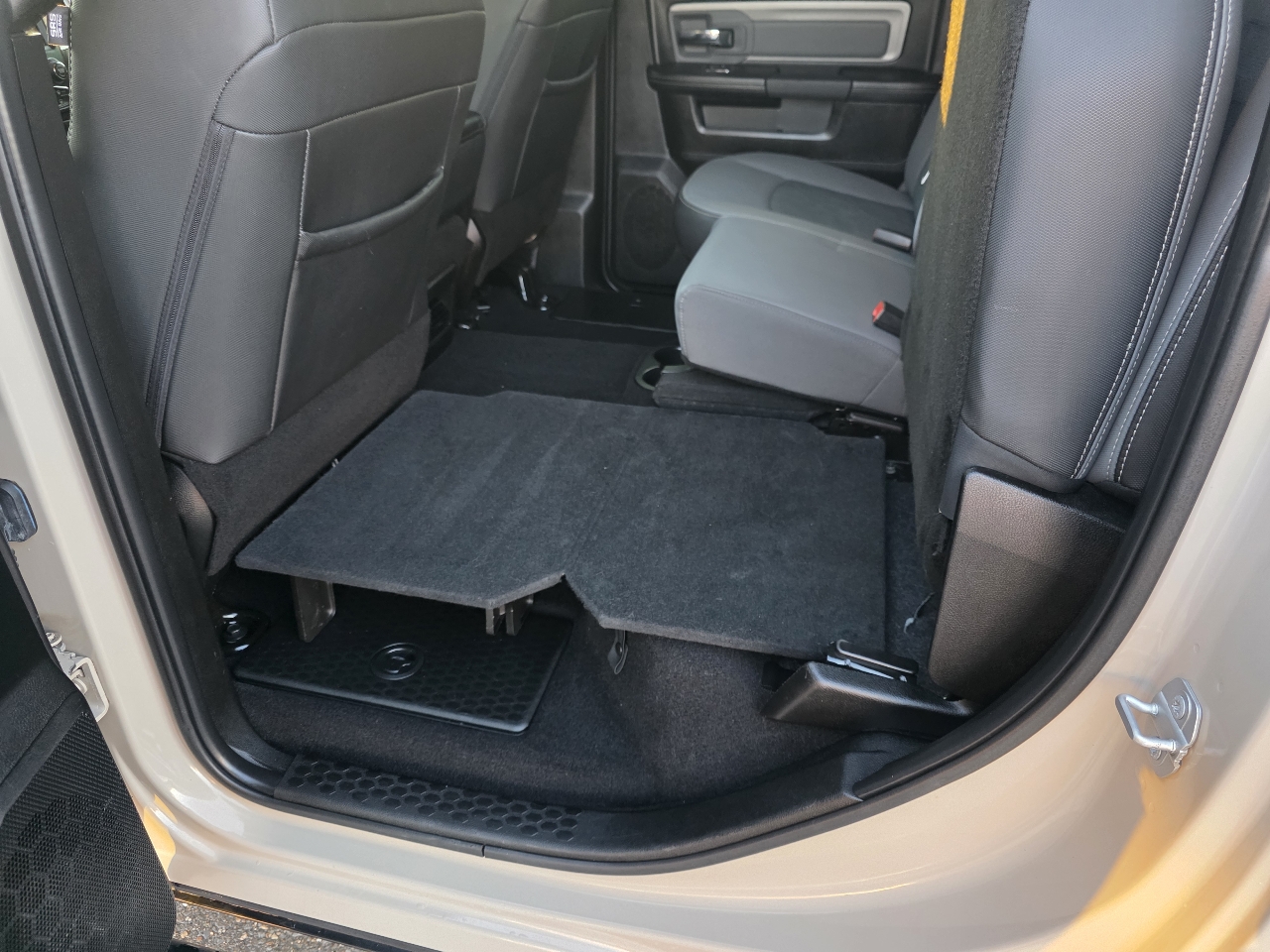 RAM 2500 Power Wagon Crew Cab SWB 4WD 2018