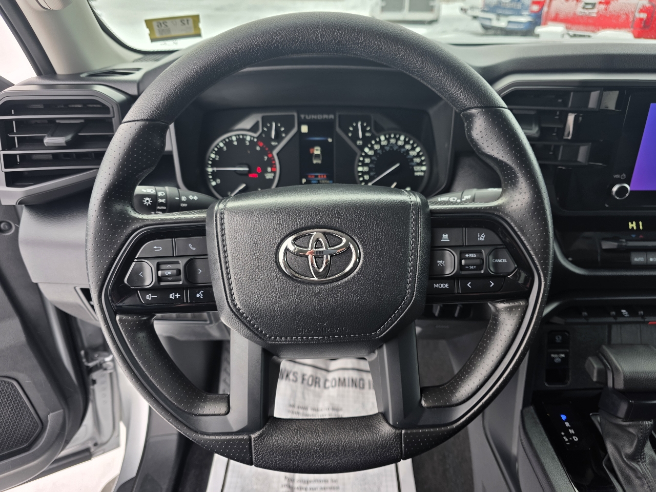 Toyota Tundra SR5 CrewMax 4WD 2024