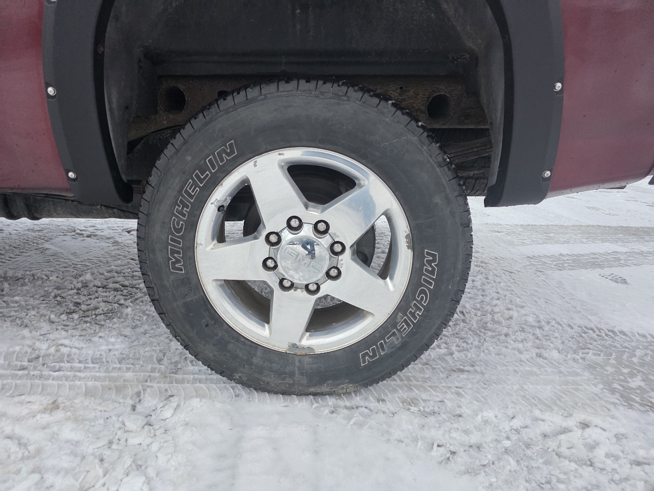 GMC Sierra 2500HD Ext Cab 143.5" WB 4WD SLT 2014