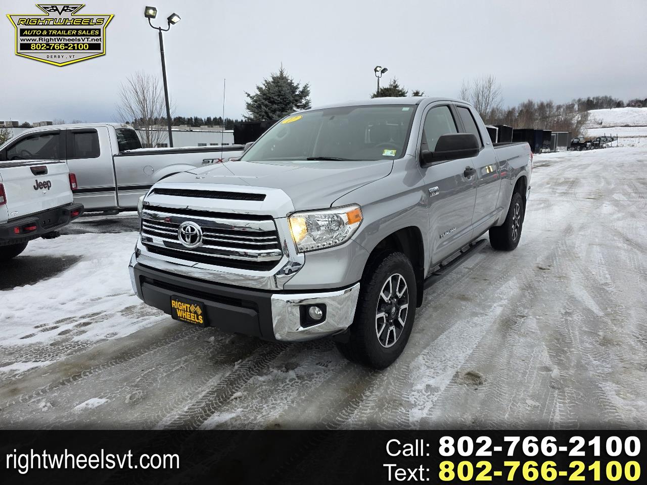 Toyota Tundra SR5 5.7L V8 Double Cab 4WD 2017