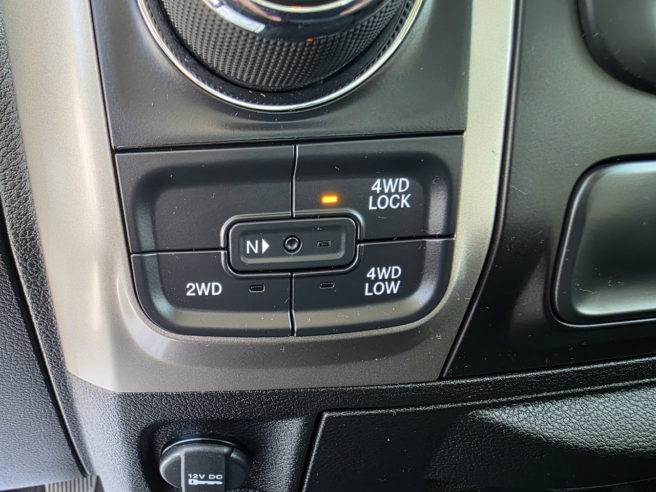 RAM 1500 Classic Tradesman Quad Cab 4WD 2019