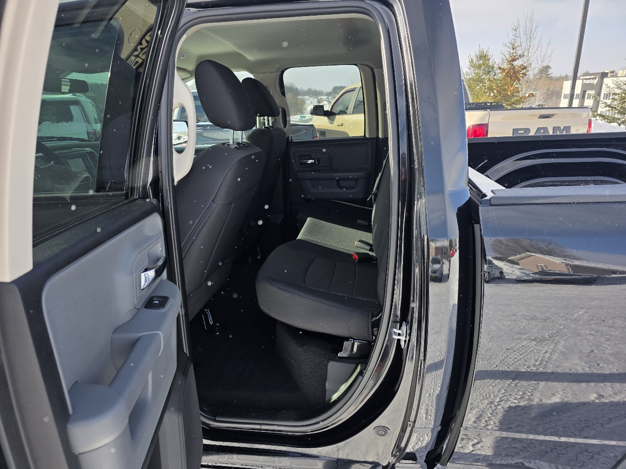 RAM 1500 Classic Tradesman Quad Cab 4WD 2019