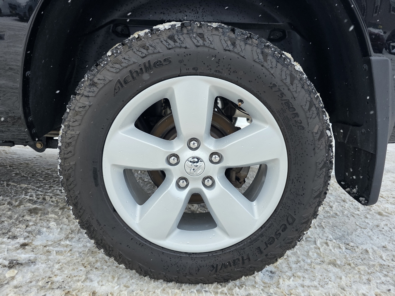 RAM 1500 Classic Tradesman Crew Cab SWB 4WD 2023