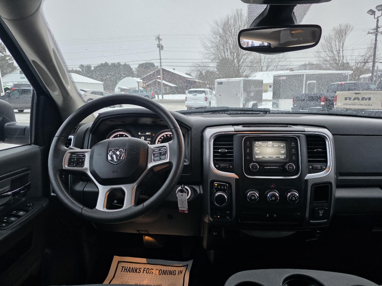 RAM 1500 Classic Tradesman Crew Cab SWB 4WD 2023