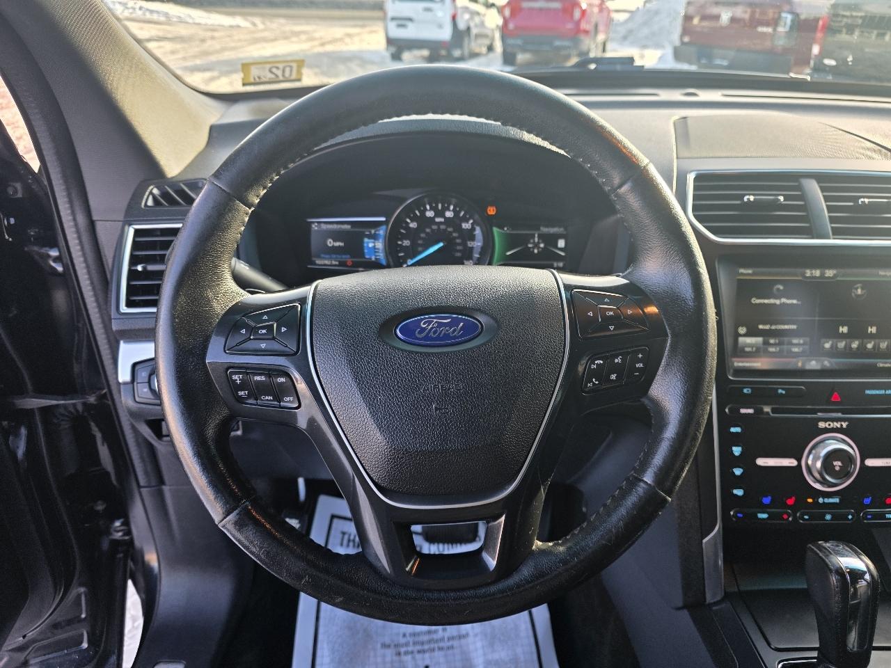 Ford Explorer Limited 4WD 2016