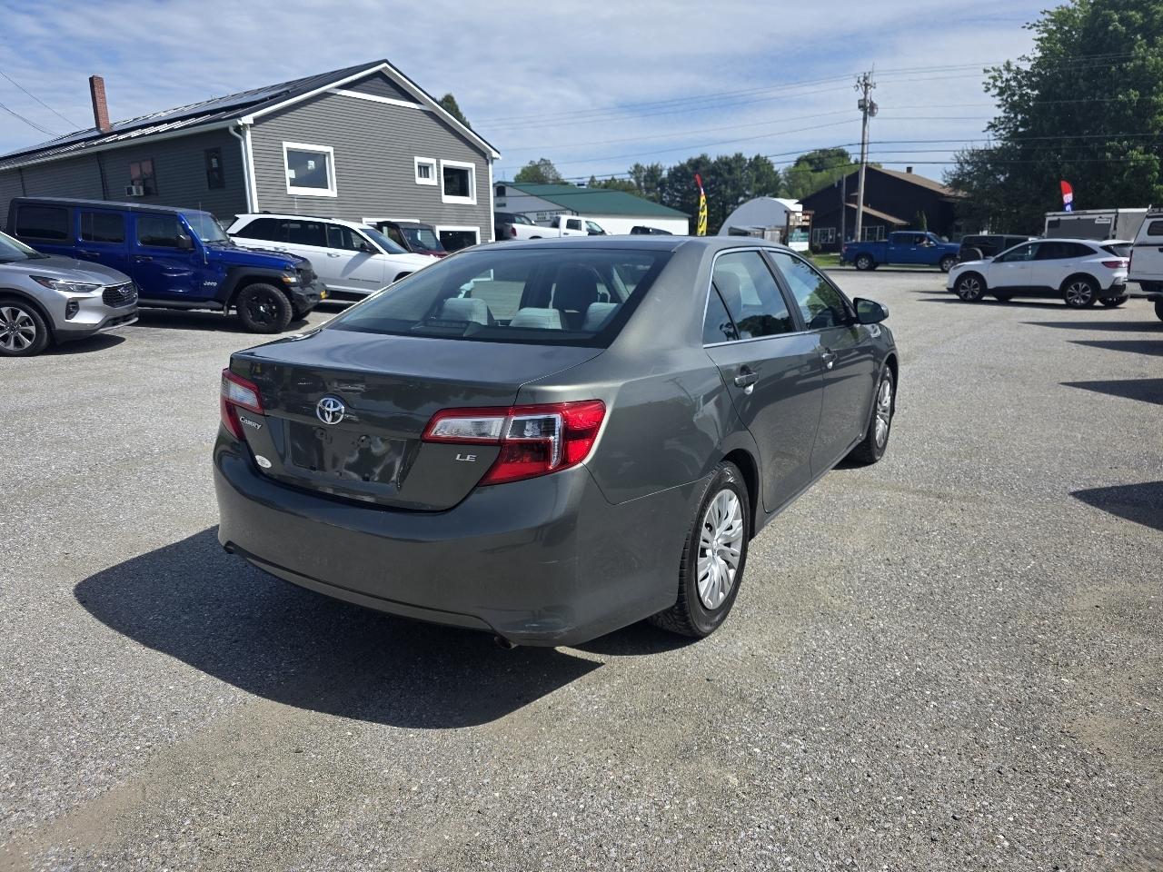 Toyota Camry XLE 2013