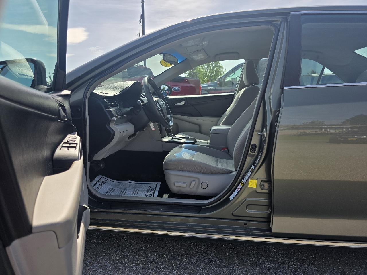 Toyota Camry XLE 2013