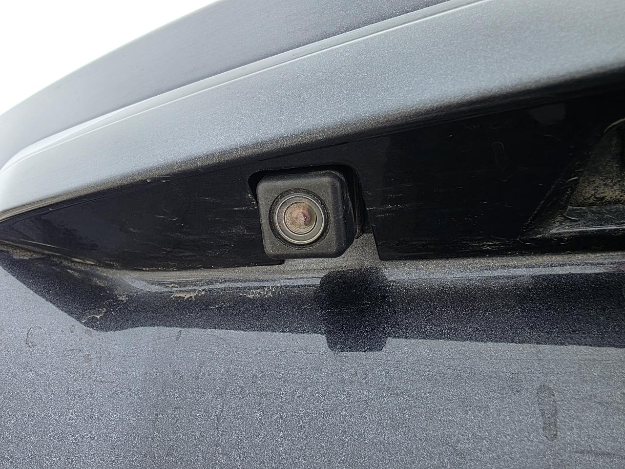 Subaru Crosstrek 2.0i Limited PZEV CVT 2016