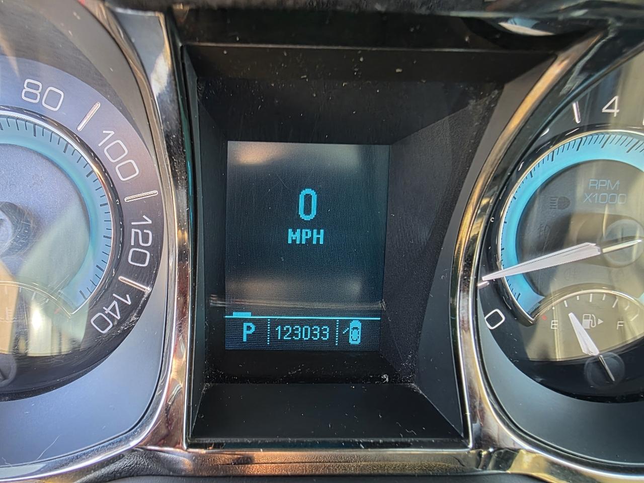 Buick LaCrosse CXL FWD 2010