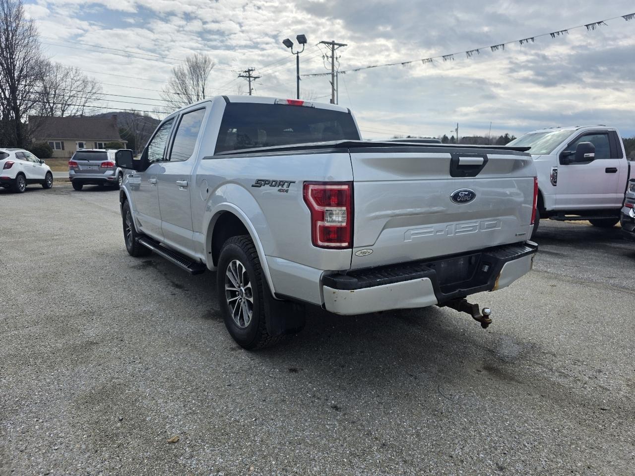 Ford F-150 4WD SuperCrew 139" XLT 2018