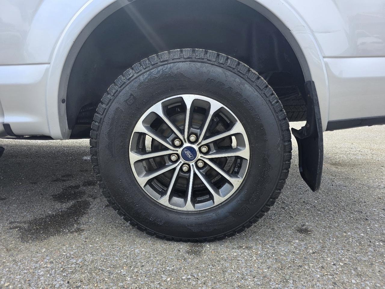 Ford F-150 4WD SuperCrew 139" XLT 2018