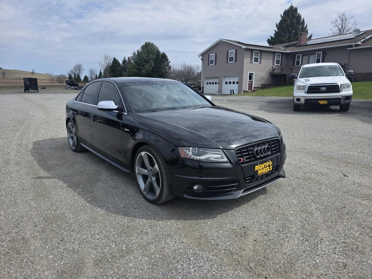 Audi S4 Sedan quattro S tronic 2010