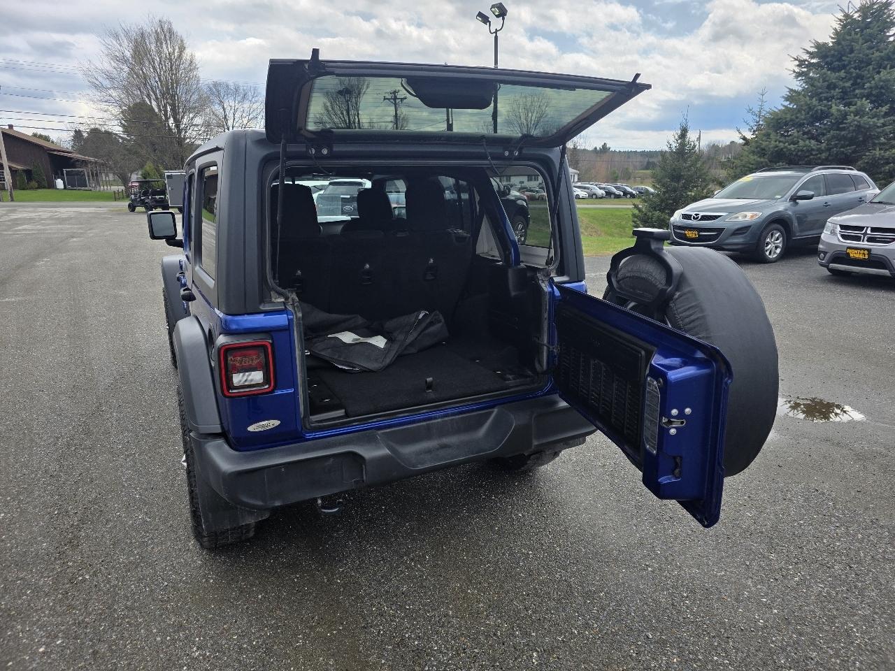 Jeep Wrangler Unlimited Sport 2019
