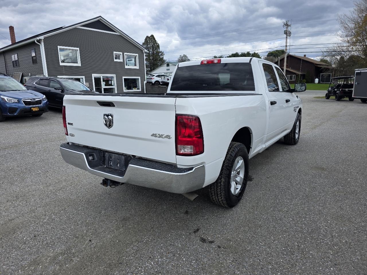 RAM 1500 Classic Tradesman Crew Cab LWB 4WD 2022