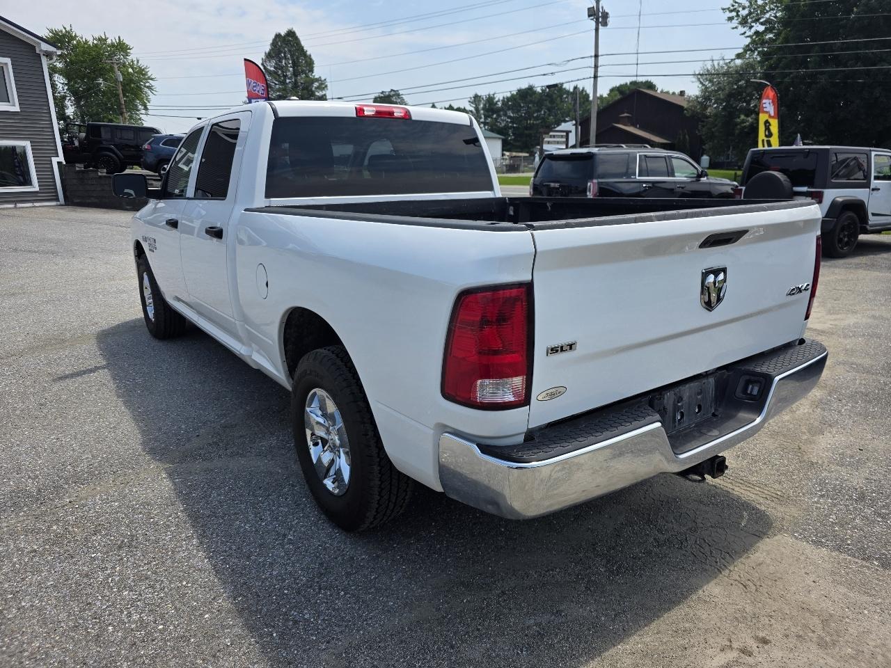 RAM 1500 Classic Tradesman Crew Cab LWB 4WD 2022