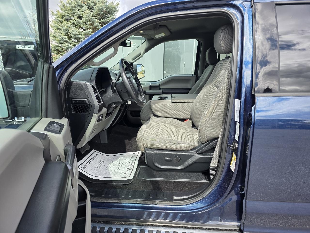 Ford F-150 XLT SuperCrew Short Bed 4WD 2019