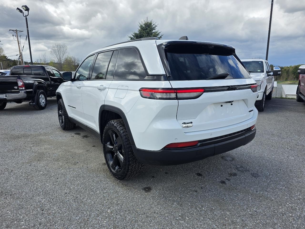 Jeep Grand Cherokee Limited 4WD 2023