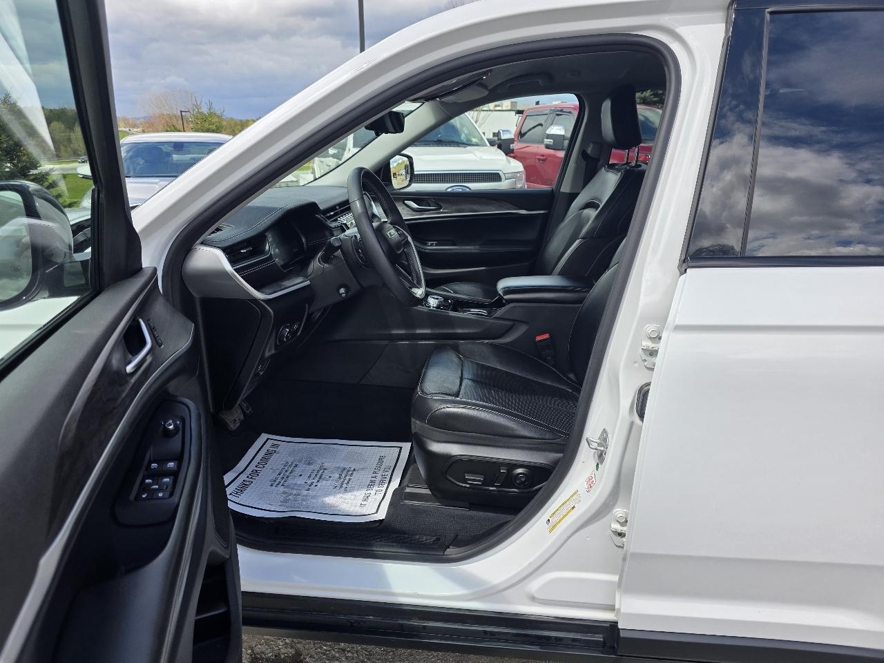 Jeep Grand Cherokee Limited 4WD 2023
