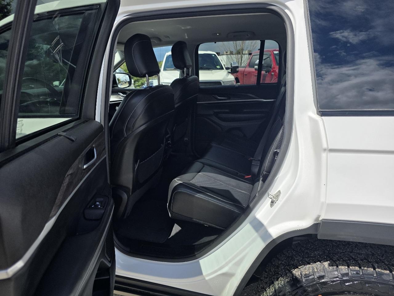 Jeep Grand Cherokee Limited 4WD 2023